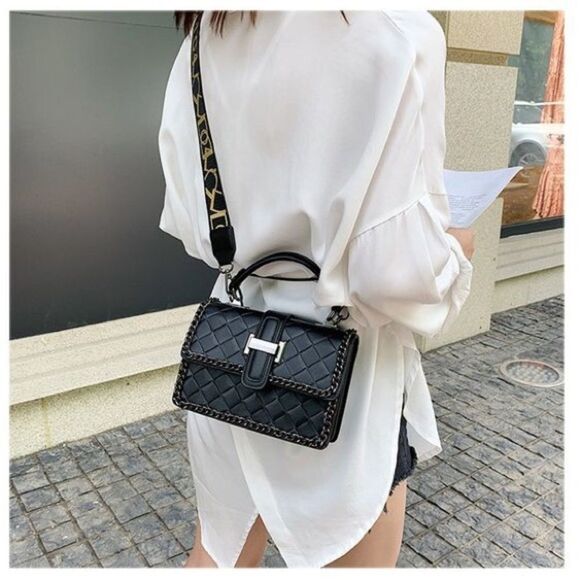 Chain Trimmed Buckle Design Messenger Bag Satchel - Picture 10 of 11